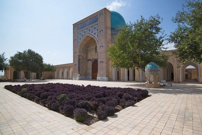 1 Day Tour to Shakhrisabz: Motherland of Amir Temur - Teshiktash’s heart-shaped stone