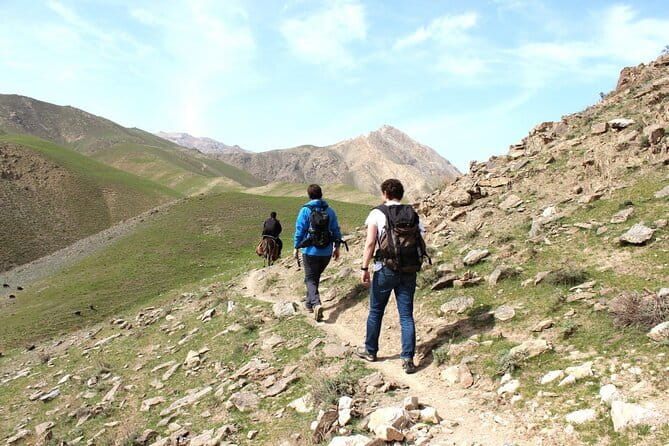 2 Day Ukhum Hiking Tour from Bukhara - Key points at a glance