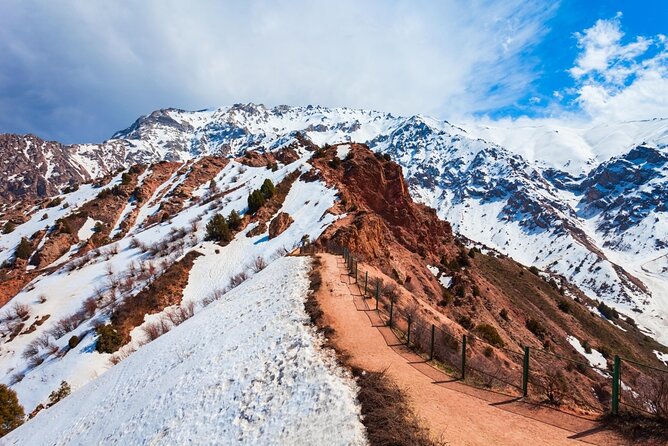 7-Day Uzbekistan with the Local: From Blue Domes to Mountains - Chimgan, Charvak, and Amirsoy finish in the mountains