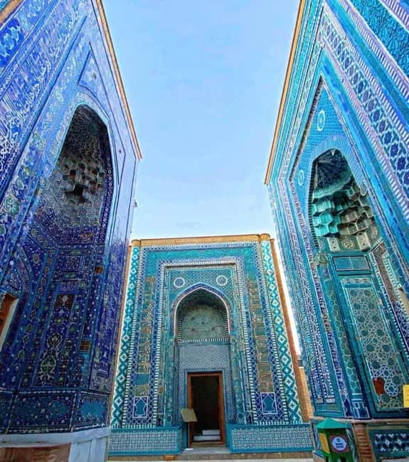 9 Days Private Guided Tour to Uzbekistan - Khiva: a compact old city inside Itchan Kala
