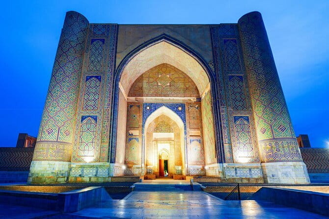 A City Tour Of Samarkand: The Pearl Of The East - Bibi Khanym Mosque: Timur’s Grand Ambition