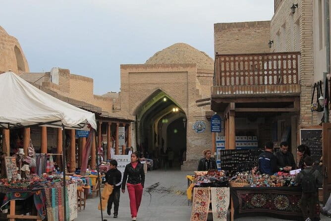 A Complete Chapter To Old Bukhara - Kalon Minaret, the Landmark You Will See Twice