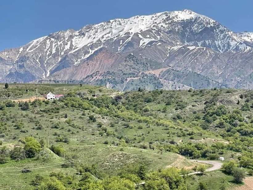 Amirsoy, Chimgan & Charvak Full-Day Adventure - Chimgan Mountain and the old Soviet chairlift