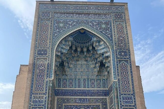 Ancient and Modern Tour in Samarkand with Transport - A strong first stop at Gur Emir