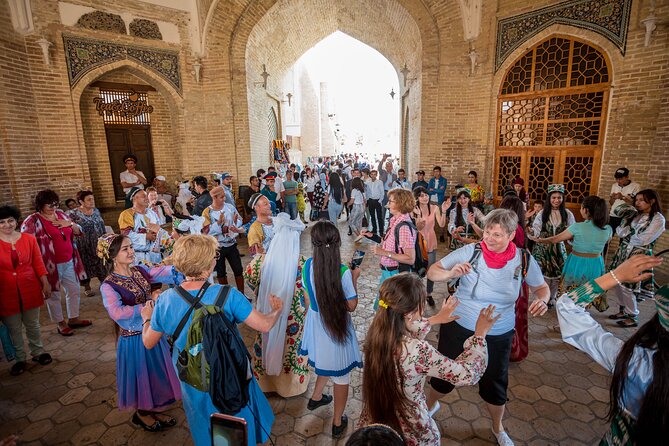 Best of Bukhara: All Day Private Old Town Tour - Lyabi Khauz, Where Bukhara’s Day Begins