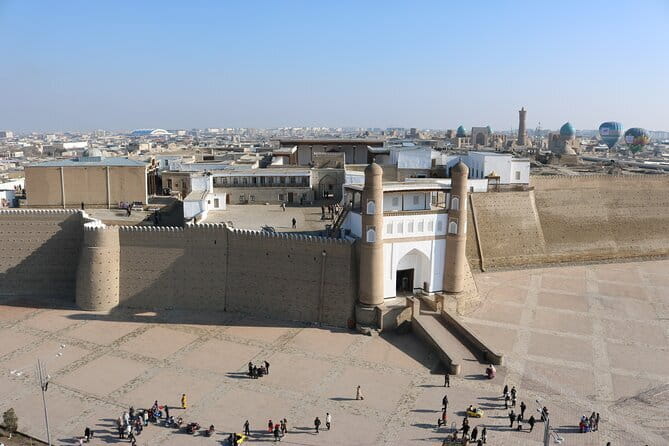 Bukhara: Private Guided Walking Tour with Hotel Pickup - Why Bukhara works so well on foot