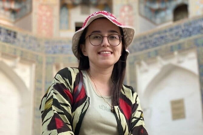 Bukhara: Private Guided Walking Tour with Hotel Pickup - Two madrasahs, two different moods