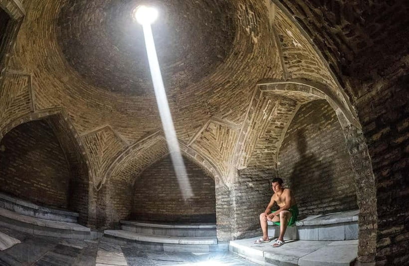 Bukhara Traditional Men's Hammam / Bath XVI Century - Finding the Bathhouse Near Toki Telpakfurush