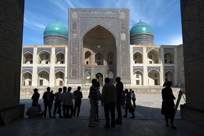 Bukhara Walking Tour - Poi Kalyan, Bukhara’s great architectural pause