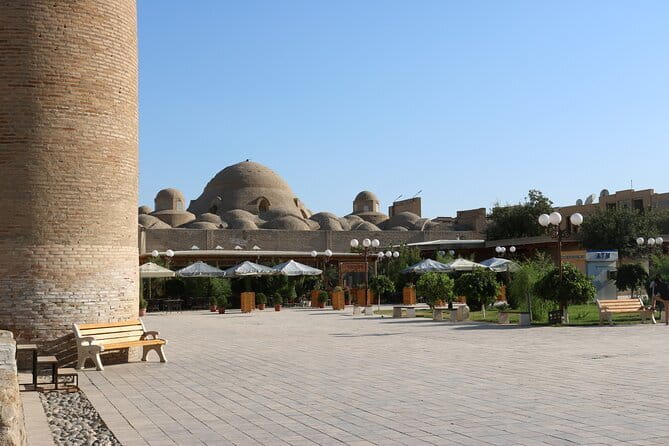 Bukhara: Walking Tour with a Small Group - Starting at Lyabi-Hauz and the old caravan routes