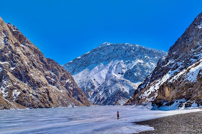 From Samarkand: Day Trip to Tajikistan's Seven Lakes - Guide quality and the human side of the trip