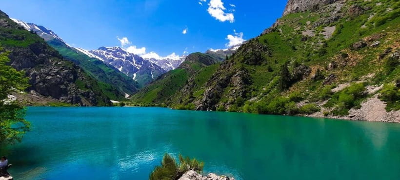 Jade Lake Tour from Tashkent - The rough road and the Soviet Niva transfer