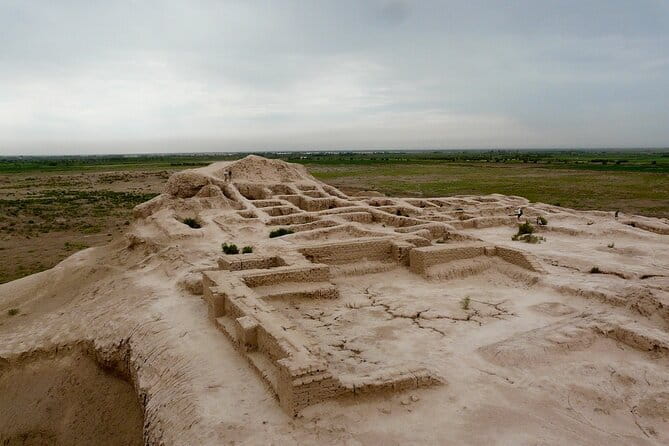 Private Daytrip to 7 Ancient Fortresses of Khorezm - Toprak Kala, the royal center of ancient Khorezm