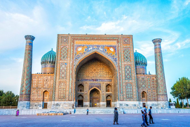Samarkand City Tour - Siab Bazaar adds daily life to the monuments