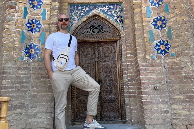 Samarkand City Tour with a Professional Photographer - What the professional photographer adds