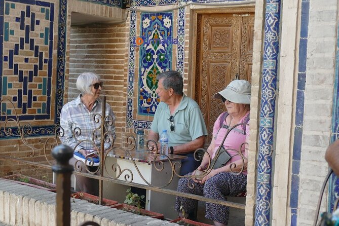 Samarkand Historical City Highlights Guided Walking Tour - Why this route works for a first day in Samarkand