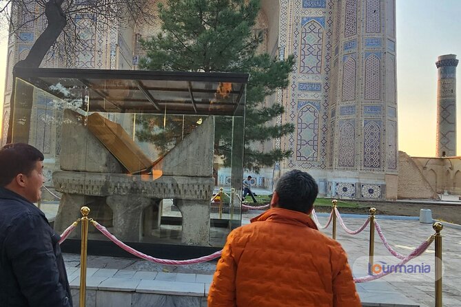 Samarkand Historical City Highlights Guided Walking Tour - Hazrat Khizr Mosque and the city’s spiritual side