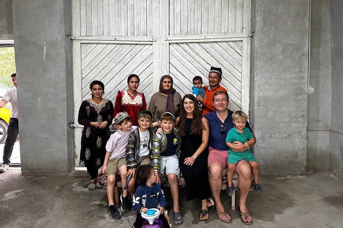 Samarkand Local Family Cooking Class and Siyob Bazaar Tour - Cooking plov, shashlik, and samsa at home