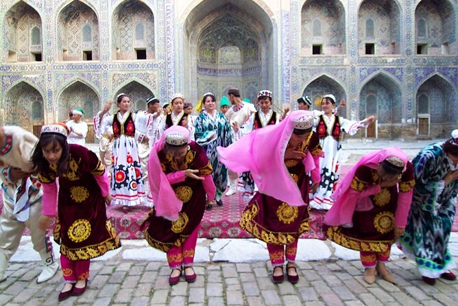 Samarkand One Day Private Tour from Tashkent with Bullet Train - Shah-i-Zinda, Samarkand’s most atmospheric walkway