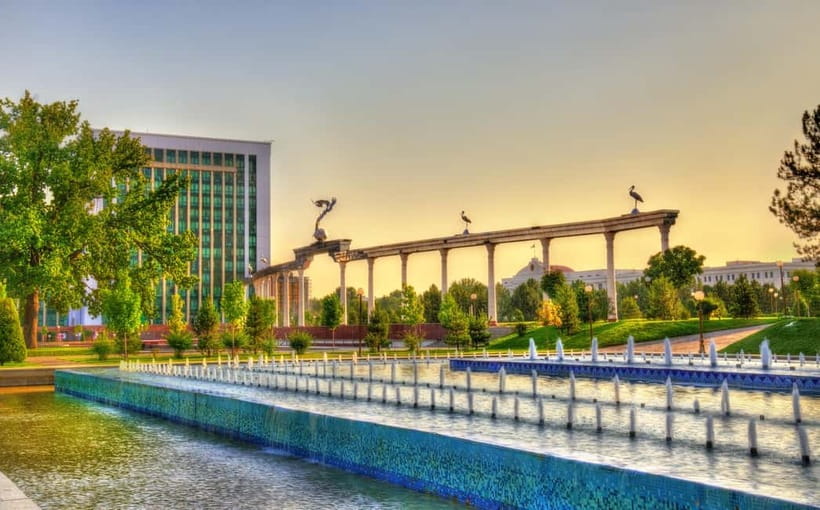 Tashkent: Hidden Gems Walking Tour with Local Snacks - Khast-Imam Square and the Quran of Caliph Uthman