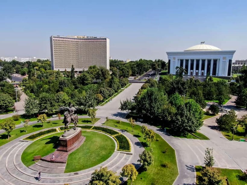 Tashkent: Hidden Gems Walking Tour with Local Snacks - Is $118 good value for a private group?
