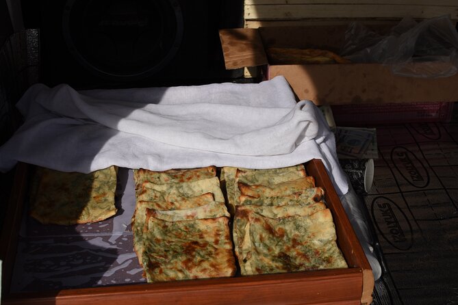 Tashkent Vegan Street Food Tour - What Akmal adds beyond the food