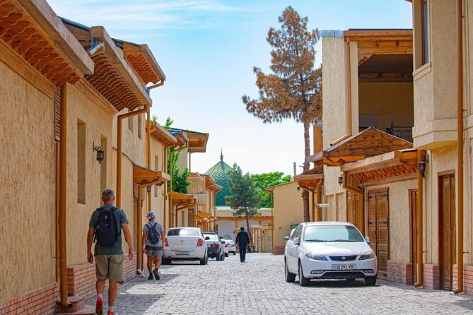 Tashkent Walking & Food Tour: Highlights + Local Flavors - The shaded boulevard and modern Tashkent