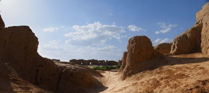 Transfer: Bukhara - Khiva via Ancient Fortresses - How demanding is the day?