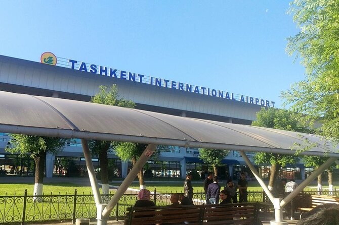 Transfer Tashkent Airport / Railway Station – Hotel - The private vehicle and what you get for $12.50