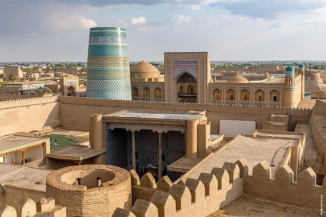 Uzbekistan 6 Days Private Tour Khiva-Bukhara-Samarkand by Train - Hotels, guides, transport, and pace