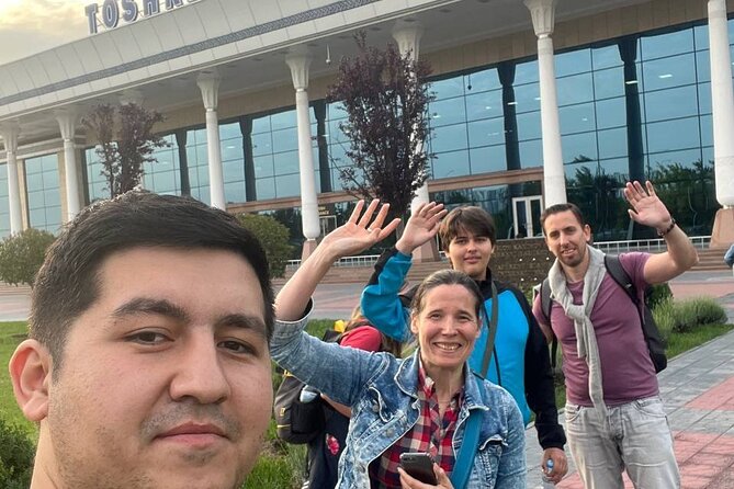 With John Private Tashkent city & Food tour - Chorsu Bazaar, from blue dome to bread oven